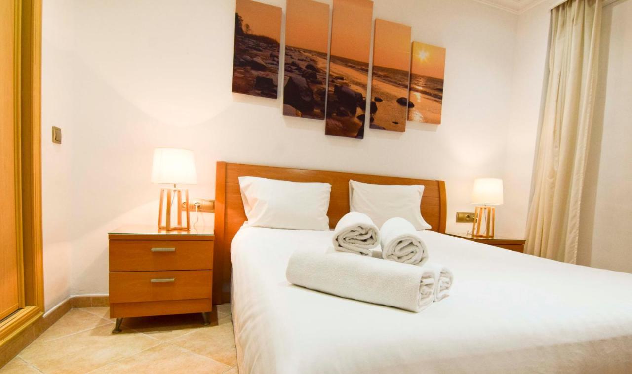 Letmalaga Banos Del Carmen One Apartment Exterior photo
